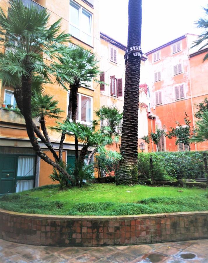 Trevi Nice Holiday - Luxury Apartment Rom Exterior foto